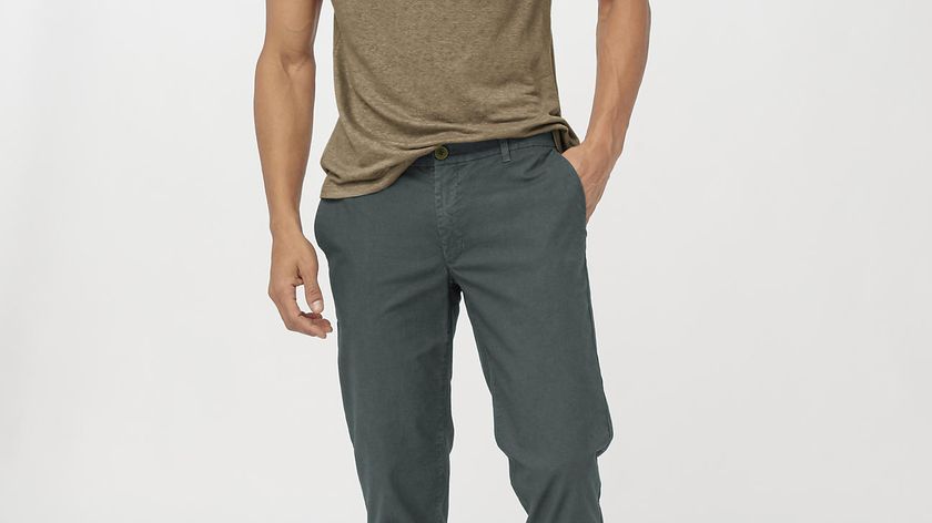 hessnatur Herren Chino Modern Fit aus Bio-Baumwolle mit Hanf - grün - Größe 46