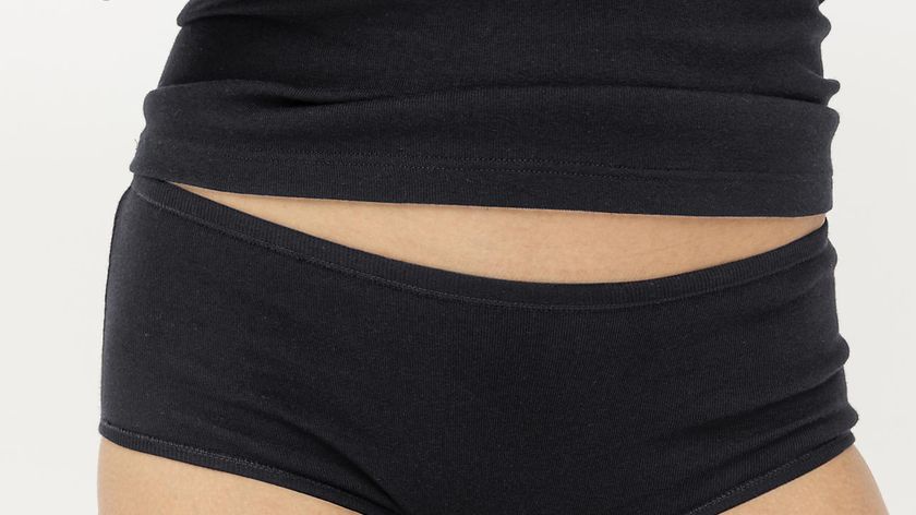 hessnatur Damen Panty low cut im 2-er Pack aus Bio-Baumwolle - schwarz - Größe 42