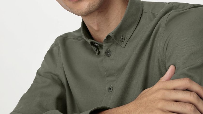 hessnatur Herren Twill Hemd Relaxed aus Bio-Baumwolle und TENCEL™ Lyocell - grün - Größe M (41/42)