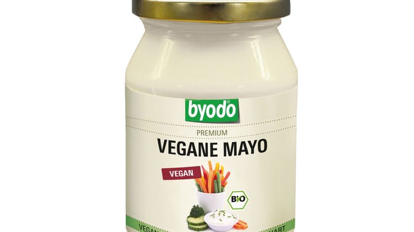 Vegane Mayonnaise, mit Dijon Senf & Meersalz verfeinert