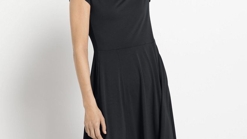 hessnatur Damen Jersey-Kleid aus Bio-Pima-Baumwolle - schwarz - Größe 48