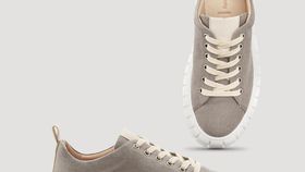 hessnatur Damen Leinen Sneaker - braun - Größe 36