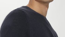 hessnatur Herren Slub Pullover Regular aus Bio-Baumwolle - blau - Größe 54