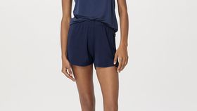 hessnatur Damen Schlafshorts Regular PURE SILK aus Bio-Seide - blau - Größe 36