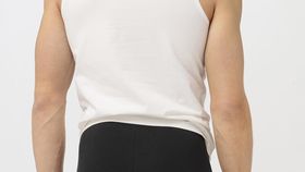 hessnatur Herren Shorts aus Bio-Baumwolle - schwarz - Größe 5