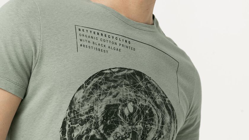 hessnatur Herren Statement T-Shirt aus Bio-Baumwolle - grün - Größe 52