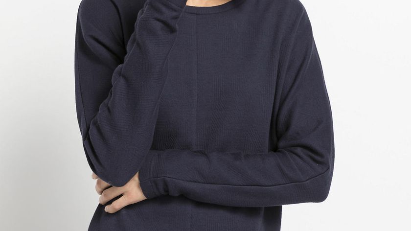 hessnatur Loungewear Sweatshirt aus Bio-Baumwolle mit Leinen - blau - Größe 48