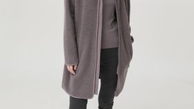 hessnatur Damen Wollfleece Mantel aus Bio-Merinowolle - lila - Größe S