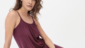 hessnatur Damen Jersey-Nachthemd aus Tencel™ Modal - lila - Größe 36