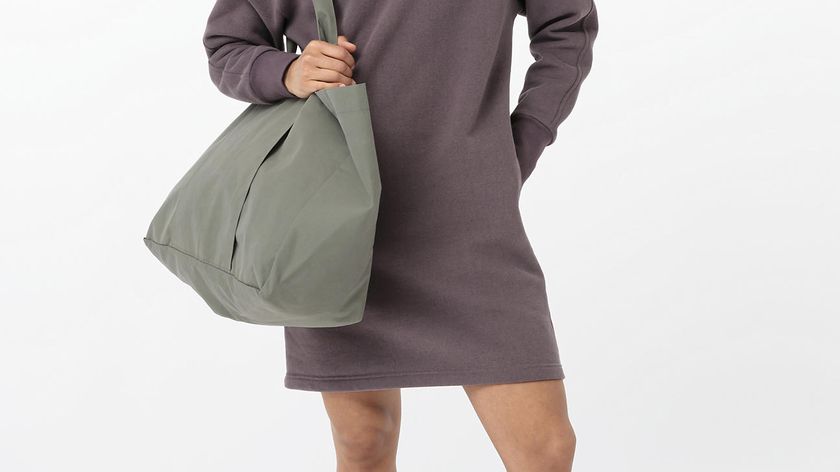 hessnatur Damen BetterRecycling Sweat-Kleid aus Bio-Baumwolle - lila - Größe 40