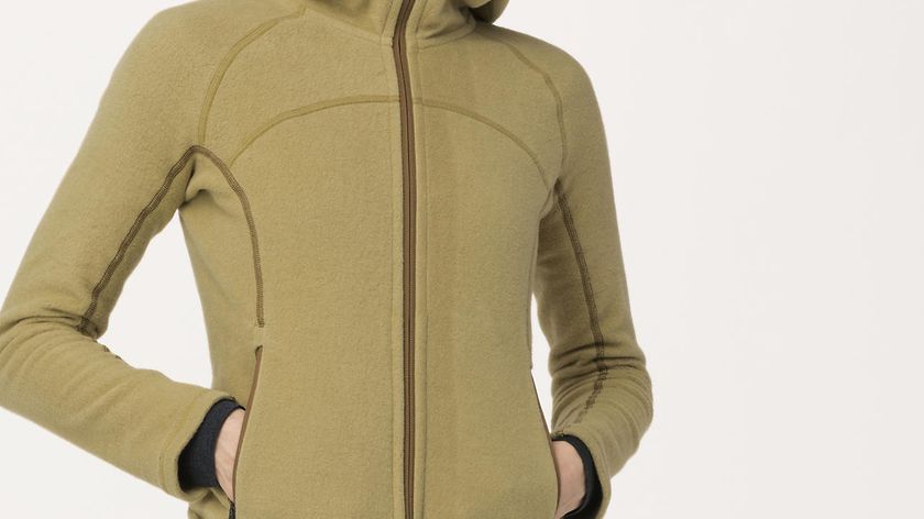 hessnatur Damen-Outdoor Softfleece-Jacke aus Bio-Baumwolle - gelb - Größe 36