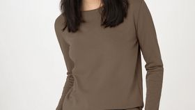 hessnatur Damen Heavy Langarmshirt Regular aus Bio-Baumwolle - braun - Größe 48