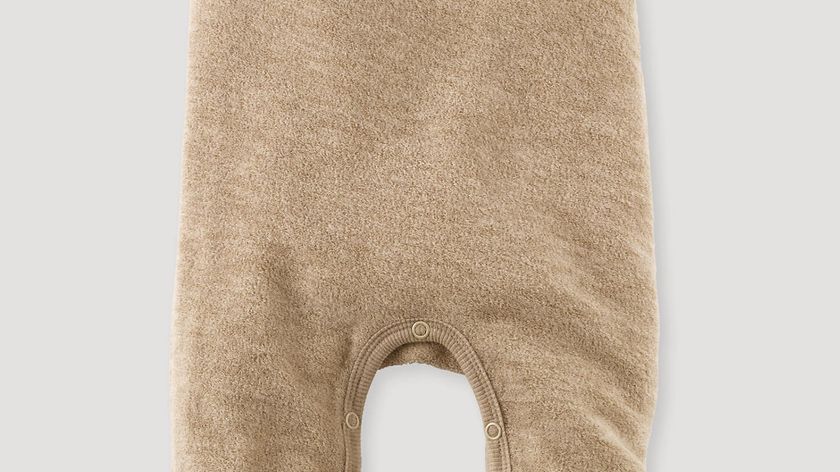 hessnatur Baby Wollfrottee-Strampler aus Bio-Merinowolle - beige - Größe 74/80