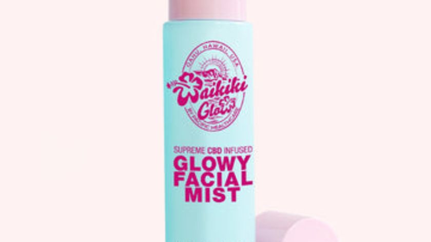 GLOWY FACIAL MIST