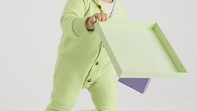 hessnatur Baby Fleece Overall Regular aus Bio-Baumwolle - grün - Größe 98