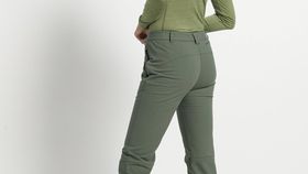 hessnatur Damen-Outdoor Softshell-Hose aus Bio-Baumwolle - grün - Größe 46