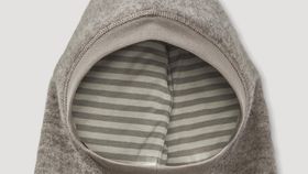 hessnatur Baby Wollfleece Mütze aus Bio-Merinowolle - grau - Größe 45/47