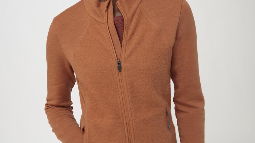 hessnatur Damen-Outdoor Leichte Wollfleece-Jacke aus Bio-Merinowolle - braun - Größe 34