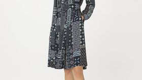 hessnatur Damen WUNDERKIND X HESSNATUR Paisley-Kleid aus LENZING™ ECOVERO™​ - blau - Größe 38