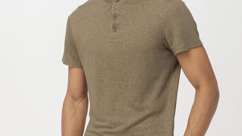 hessnatur Herren Shirt mit Stehkragen aus Leinen - beige - Größe 56