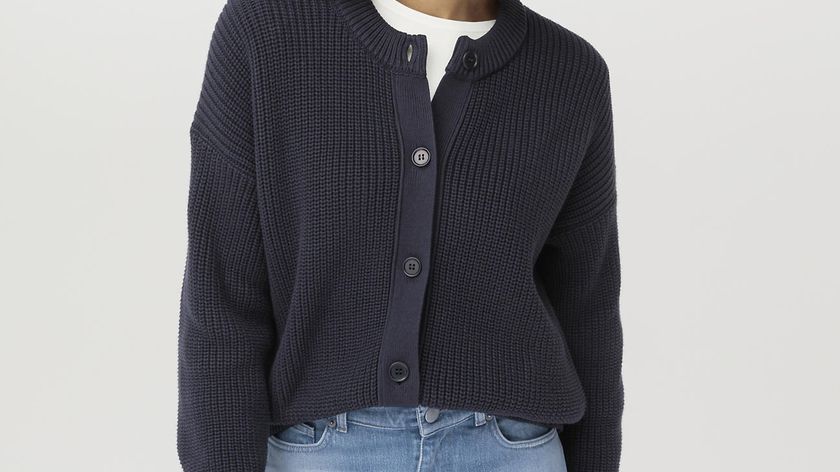 hessnatur Damen Rundhals-Cardigan aus Bio-Baumwolle - blau - Größe 40