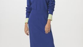 hessnatur Damen Strickkleid Midi Relaxed aus Bio-Baumwolle - blau - Größe 38