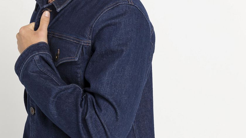 hessnatur Herren Jeansjacke aus COREVA™ Bio-Denim - blau - Größe 50