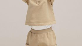 hessnatur Baby Hose mineralgefärbt aus Bio-Baumwolle - beige - Größe 86/92