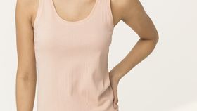 hessnatur Damen Tanktop aus Bio-Baumwolle - beige - Größe 40