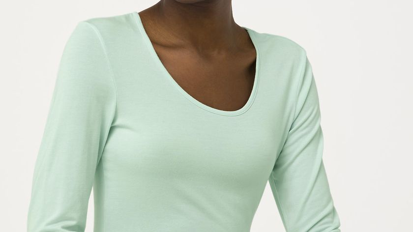 hessnatur Damen Shirt aus TENCEL™Modal - grün - Größe 38