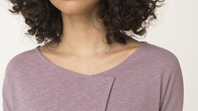hessnatur Damen Pyjama-Shirt aus Bio-Baumwolle - lila - Größe 44