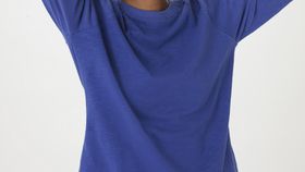 hessnatur Damen Slub Shirt Regular aus Bio-Baumwolle - blau - Größe 40