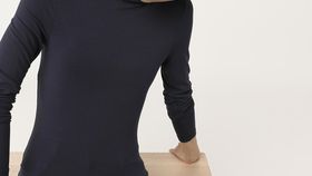 hessnatur Damen Rollkragenshirt aus TENCEL™Modal - blau - Größe 40