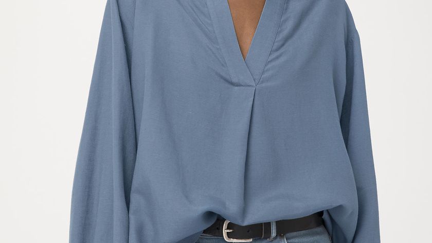 hessnatur Damen Bluse aus Seide mit Hanf und Bio-Baumwolle - blau - Größe 38