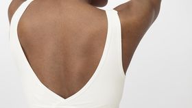 hessnatur Damen Bustier aus Bio-Baumwolle und Tencel™ Modal - weiß - Größe 44