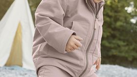 hessnatur Baby Softshell-Jacke aus Bio-Baumwolle - lila - Größe 74/80