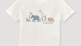 hessnatur Kinder Peace-Shirt hessnatur Sofie aus Bio-Baumwolle - weiß - Größe 146/152