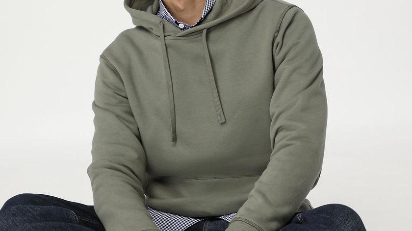 hessnatur Herren Sweat-Hoodie Relaxed aus Bio-Baumwolle - grün - Größe 54