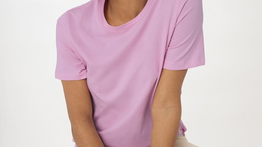 hessnatur Damen T-Shirt Regular aus Bio-Baumwolle - rosa - Größe 46