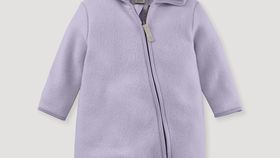 hessnatur Baby Fleece Overall Regular aus Bio-Baumwolle - lila - Größe 50/56