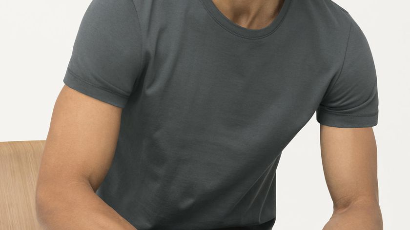 hessnatur Herren Basic Shirt Premium Zwirn aus Bio-Baumwolle - grün - Größe 54