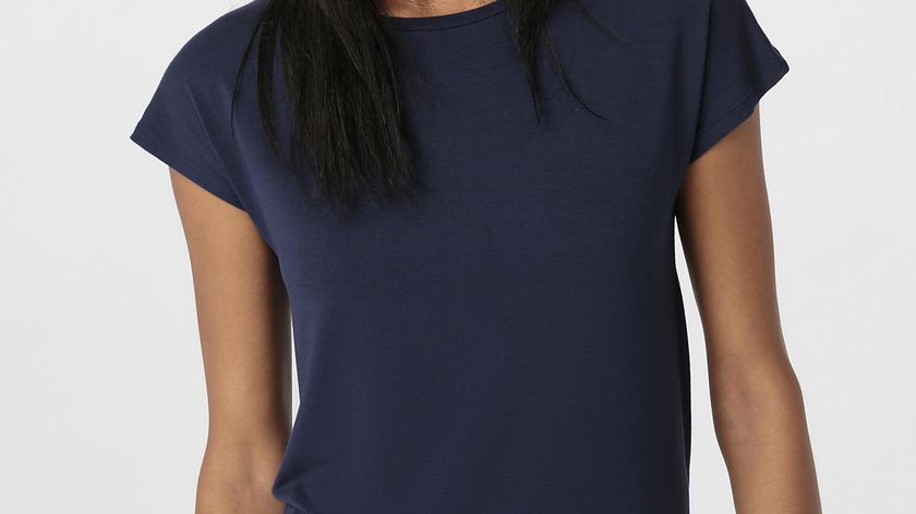 hessnatur Damen Schlafshirt Regular PURE FLOW aus TENCEL™ Modal - blau - Größe 34