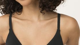 hessnatur Damen Triangel-BH aus Bio-Baumwolle und Tencel™Modal - schwarz - Größe 75A