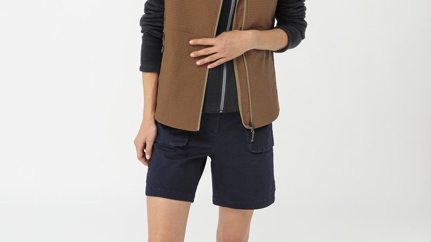 hessnatur Damen-Outdoor Weste Softshell Grid aus Bio-Baumwolle - braun - Größe 38