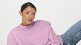 hessnatur Damen Sweatshirt Relaxed aus Bio-Baumwolle - rosa - Größe 42