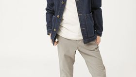 hessnatur Herren Jeansjacke aus COREVA™ Bio-Denim - blau - Größe 52