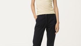 hessnatur Damen Chino aus Bio-Baumwolle - schwarz - Größe 40