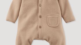 hessnatur Baby Softfleece-Overall aus Bio-Baumwolle - beige - Größe 62/68