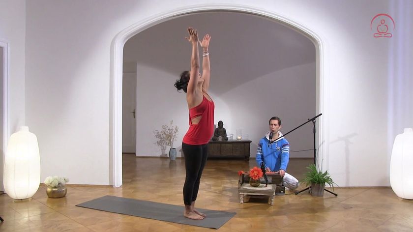 Surya Namaskar mit Live-Musik