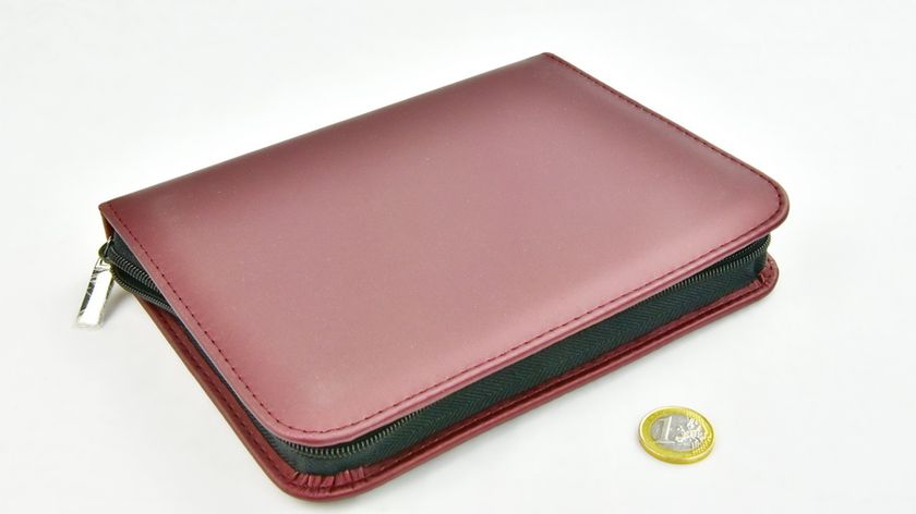 Taschenapotheke leer, Nylon-Etui bordeaux 14 Schlaufen für ätherische Öle